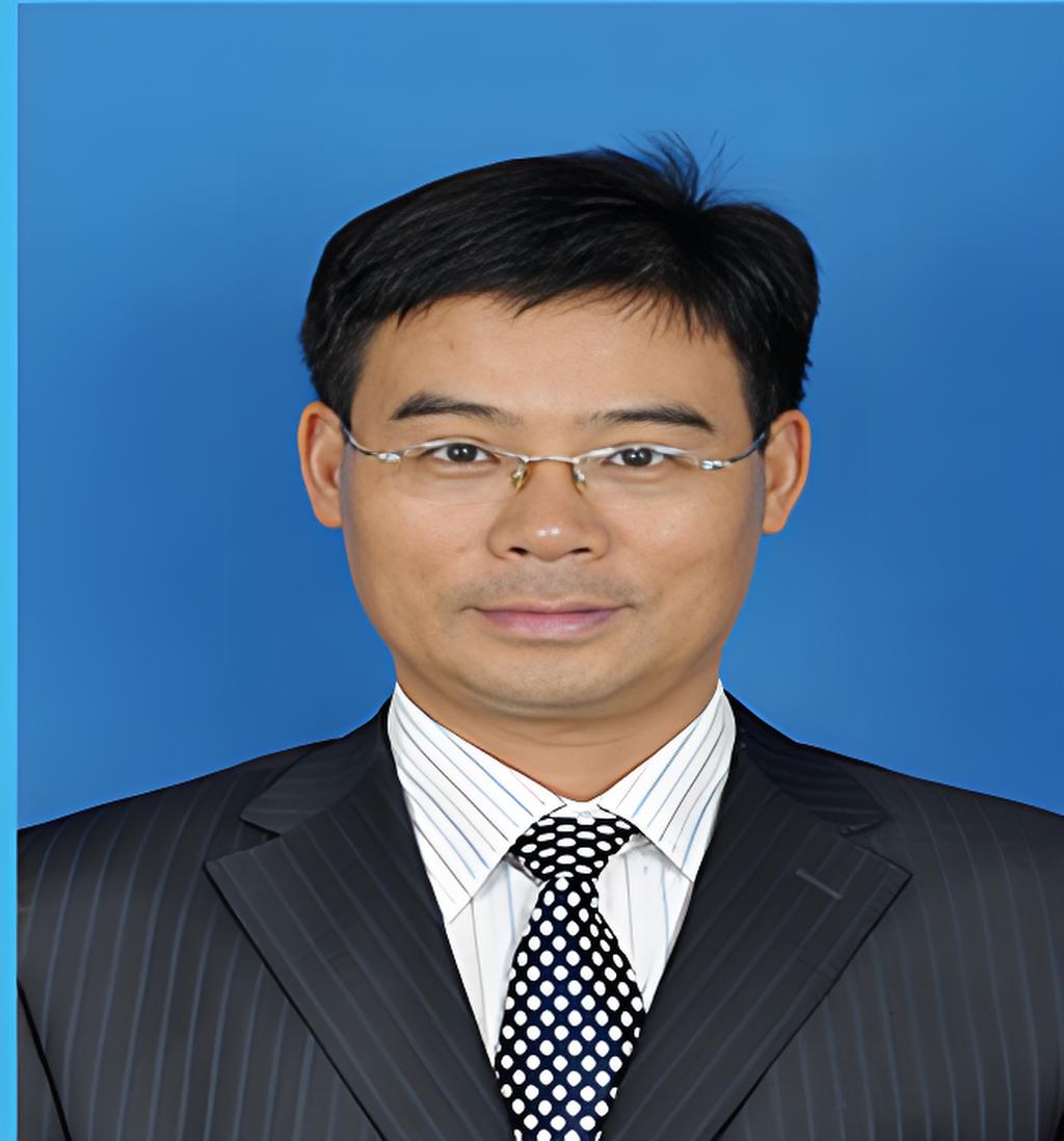 研究院院長：