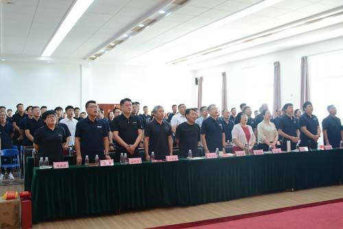 新增長 欣跨越|欣格瑞公司2024-2025財(cái)年度總結(jié)表彰暨2025-2026戰(zhàn)略目標(biāo)簽約大會圓滿舉行